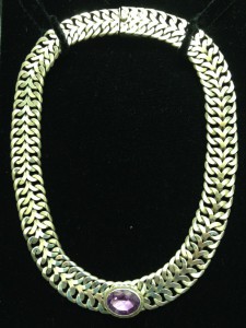 MeshNecklace